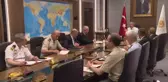 Hulusi Akar: 