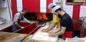 Van'da aşırı sıcaklar fırıncı esnafı ile inşaat işçilerini olumsuz etkiliyor