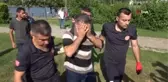 Köprüden atlayarak hayatına son vermek isteyen şahıs nehirde bulunan kayık sürücüsü tarafından kurtarıldı