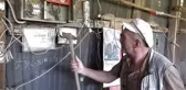 Ahşap kesim atölyesinde hırsızlık: Elektrik tesisatını bile çaldılar