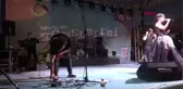 ŞARKICI AYDİLGE AĞVA'DA SAHNE ALDI
