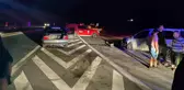 Antalya'da iki araç kafa kafaya çarpıştı: 8 yaralı