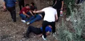 POMPALI TÜFEKLE ÜVEY OĞLUNU VE PARKTA OYNAYAN ÇOCUĞU YARALADI