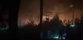 Orman yangınına gece görüşlü helikopterlerle müdahale ediliyor