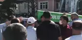 Amasya haberi... Bosna Hersek'te inşaattan düşerek ölen işçi Amasya'da toprağa verildi