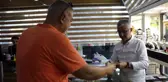 Kuyumcunun uyanıklığı vatandaşı dolandırılmaktan kurtardı