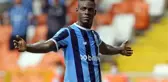 İtalya Serie B ekibi Palermo, Adana Demirspor'un yıldızı Mario Balotelli için harekete geçti