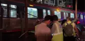 KADIKÖY'DE OTOMOBİL MARMARAY HATTINA GİRDİ