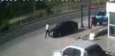 YOL VERME TARTIŞMASINDA ARACI PARÇALANDI, 'TEHDİT EDİLİYORUM' DEDİ