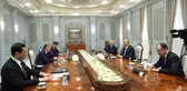 Bakan Çavuşoğlu, Özbekistan Cumhurbaşkanı Mirziyoyev ile görüştü
