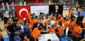 Engelli öğrencilere spor malzemeleri dağıtıldı