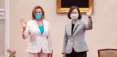 Tayvan liderinden Pelosi'ye şeref madalyası