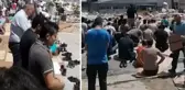 Arsa sahibi 12 yıllık mescidi yıktı, vatandaşlar enkazın önünde namaz kıldı