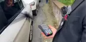 Düğün konvoyunda pos cihazı ile bahşiş