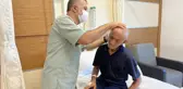 Duymayınca doktora gitti, ameliyatta kulağından çıkanlar şoke etti
