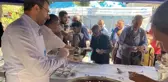 Pendik'te 15 bin kişiye aşure dağıtıldı