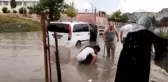 Ardahan haber: AVCILAR'DA YOLLAR GÖLE DÖNDÜ, İŞYERLERİNE SU BASTI