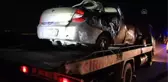 Devrilen otomobildeki 6 kişi yaralandı