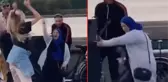 Sokakta eğlenen Danimarkalı gençlerin arasına dalan teyze, dansıyla ağızları açık bıraktı