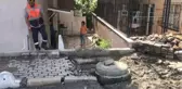 AVCILAR'DA İSKİ'NİN AÇIK BIRAKTIĞI RÖGAR SU BASKININA VE YOL ÇÖKMESİNE NEDEN OLDU