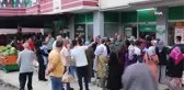 Cumhurbaşkanı'nın açıklaması sonrası vatandaşlar soluğu tarım marketlerinde aldı