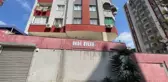 4'ÜNCÜ KATTAN DÜŞEN 7 YAŞINDAKİ ALKAS, AĞIR YARALANDI