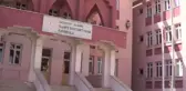 Gaziantep haberi! GAZİANTEP - Yöneticisi olduğu okulun tadilatında çalışıyor