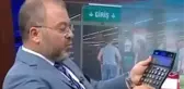 Sunucunun Tarım Kredi marketlerindeki 1 liralık indirimi sunma şekli canlı yayına damga vurdu