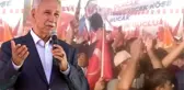 Erdoğan mitingi öncesi konuşan Bülent Arınç, AK Partililer tarafından yuhalandı