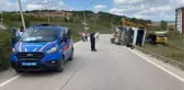 Son dakika haberi | İZMİT'TE TIR DEVRİLDİ, ŞOFÖR YARALI