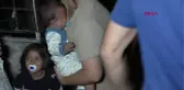Osmaniye gündem haberleri... 9 AYLIK BEBEK, MAMA, AŞI KARTI VE OYUNCUKLA BİRLİKTE BAHÇE KAPISINA BIRAKILDI