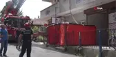 İstanbul'da film gibi olay: Bez parçalarını birleştirip aşağıya inmeye çalıştı