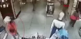 Son dakika haber | Şişli'de hırsızlar önce kameraya sonra polise yakalandı