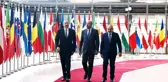 Aliyev, Paşinyan ve Michel'den üçlü zirve