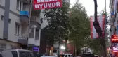 Kastamonu haber: Araç gürültüsünden uyuyamayan bebeği için caddeye 