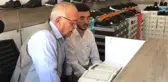 İmam ayağına geldi, 70 yaşındaki vatandaş iş yerinde Kur'an-ı Kerim öğrendi