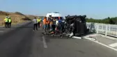 Otomobil köprü bariyerine çarptı: 3 ölü, 1 yaralı