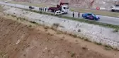 Son dakika haber... 30 metrelik şarampole devrilen otomobildeki 2 kişi feci şekilde can verdi
