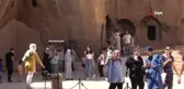 5 yaşında arkeologlardan Dara Antik Kentini öğrendi, 7 yıldır ziyaretçilere rehberlik yapıyor