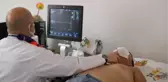 DR. TUNÇER: ÇOCUĞUNUZU SEVİYORSANIZ, GEREĞİNDEN FAZLA BESLEMEYİN