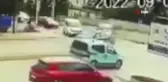 Son dakika haberi: 4 aracın karıştığı zincirleme kaza kamerada