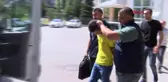 Beşiktaşlı futbolculara saldıran taraftar adliyeye sevk edildi