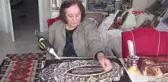 ESKİ MİLLETVEKİLİ EŞİNİN VEFATI SONRASI BAŞLADIĞI RÖLYEF YAPIMI TERAPİ OLDU