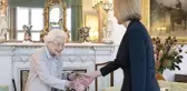 İngiltere'nin yeni Başbakanı Liz Truss, Kraliçe 2. Elizabeth'ten hükümeti kurma görevini aldı
