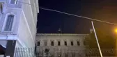 İngiltere Büyükelçiliğinde bayrak yarıya indirildi