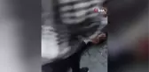Eminönü'nde taciz iddiası ortalığı karıştı... Öfkeli kadın yakalanan şahsı böyle tekmeledi
