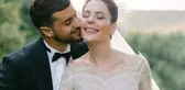 Berk Oktay'la evlenen Yıldız Çağrı Atiksoy'un gelinliği sosyal medyayı ikiye böldü