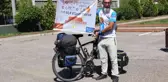 Farkındalık için bisikletle yola çıktı, 4 bin kilometre pedal çevirip 30 şehir dolaştı