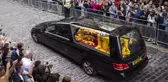 Kraliçe II. Elizabeth'in cenazesi Holyroodhouse Sarayı'na getirildi