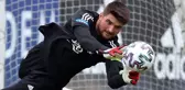 Ersin Destanoğlu neden yok? Beşiktaş'ta Ersin Destanoğlu sakat mı? Ersin Destenoğlu neden yedek kaldı?